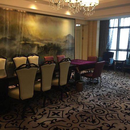 Ramada Yangzhou Baoying Hotel Exterior photo