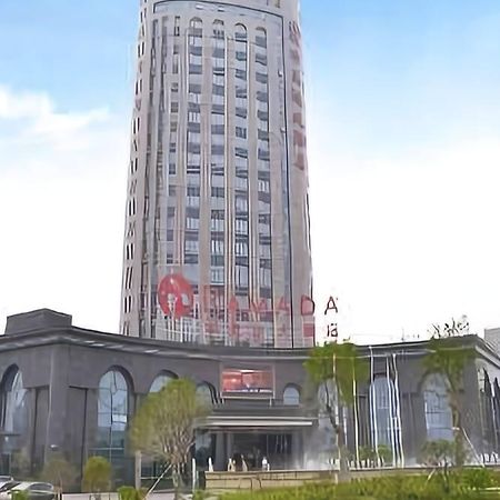 Ramada Yangzhou Baoying Hotel Exterior photo