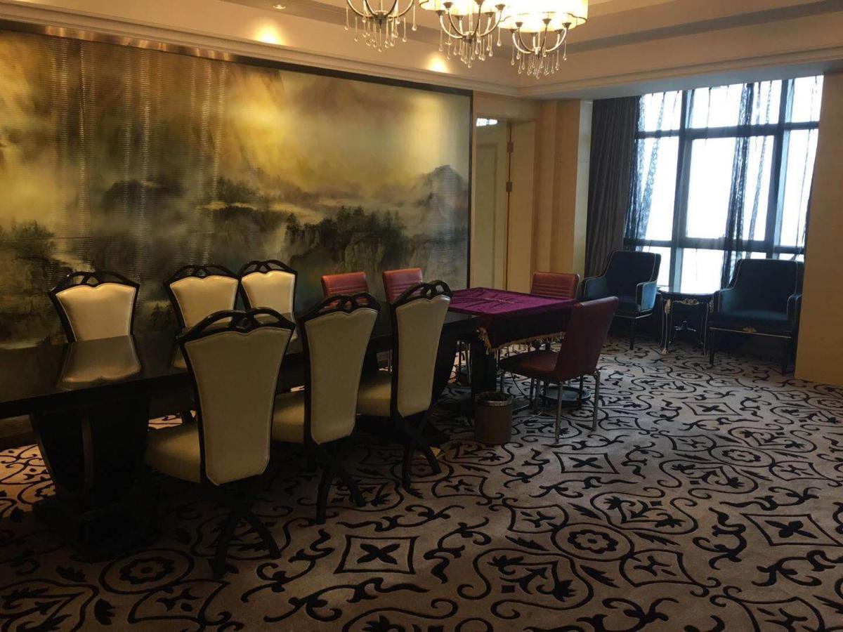 Ramada Yangzhou Baoying Hotel Exterior photo