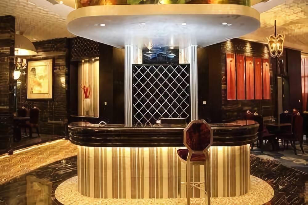 Ramada Yangzhou Baoying Hotel Exterior photo