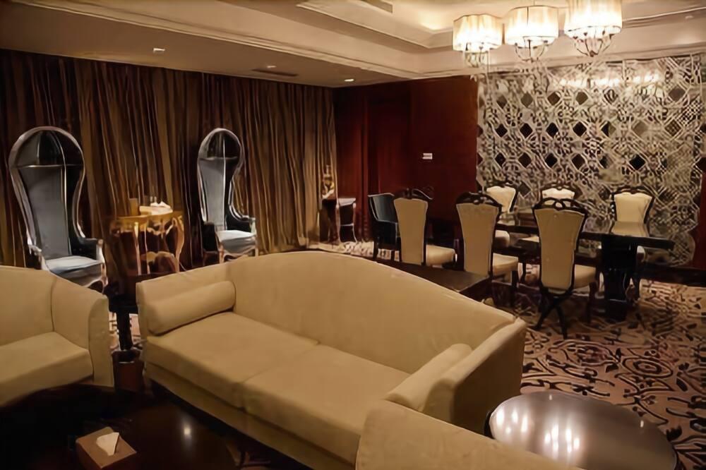 Ramada Yangzhou Baoying Hotel Exterior photo